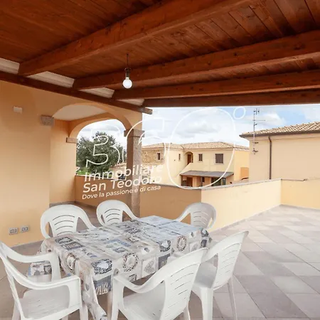 Holiday home Portico 2